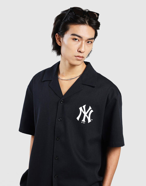 NY Spray Boxy Crop Stripe Shirt