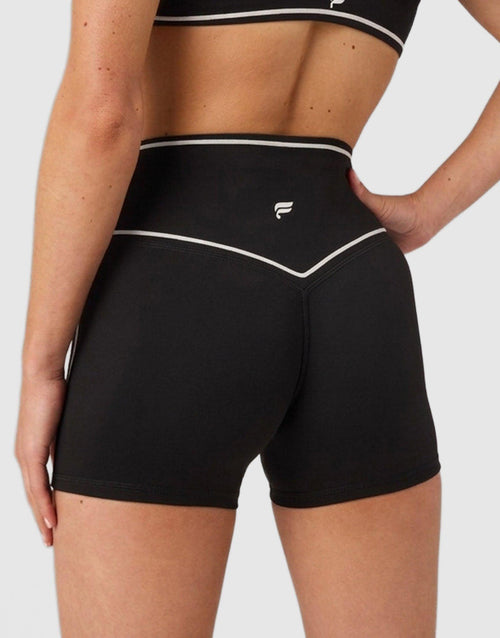No-Seam PureLuxe TLC Short 4"