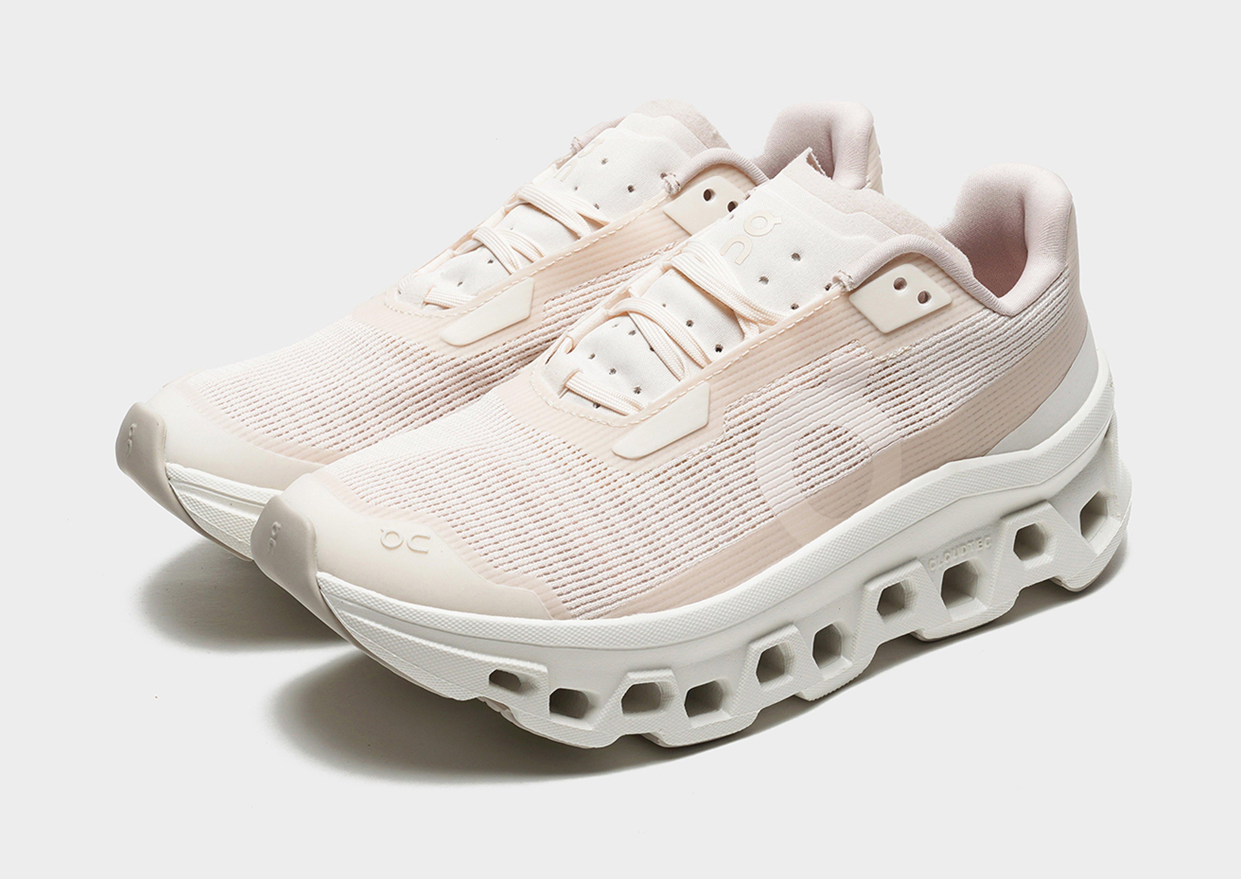ウォーキング・ランニングウェア ON CLOUDMONSTER VOID womon8.5 Beige On Running Cloudmonster Void Women's - JD Sports Singapore