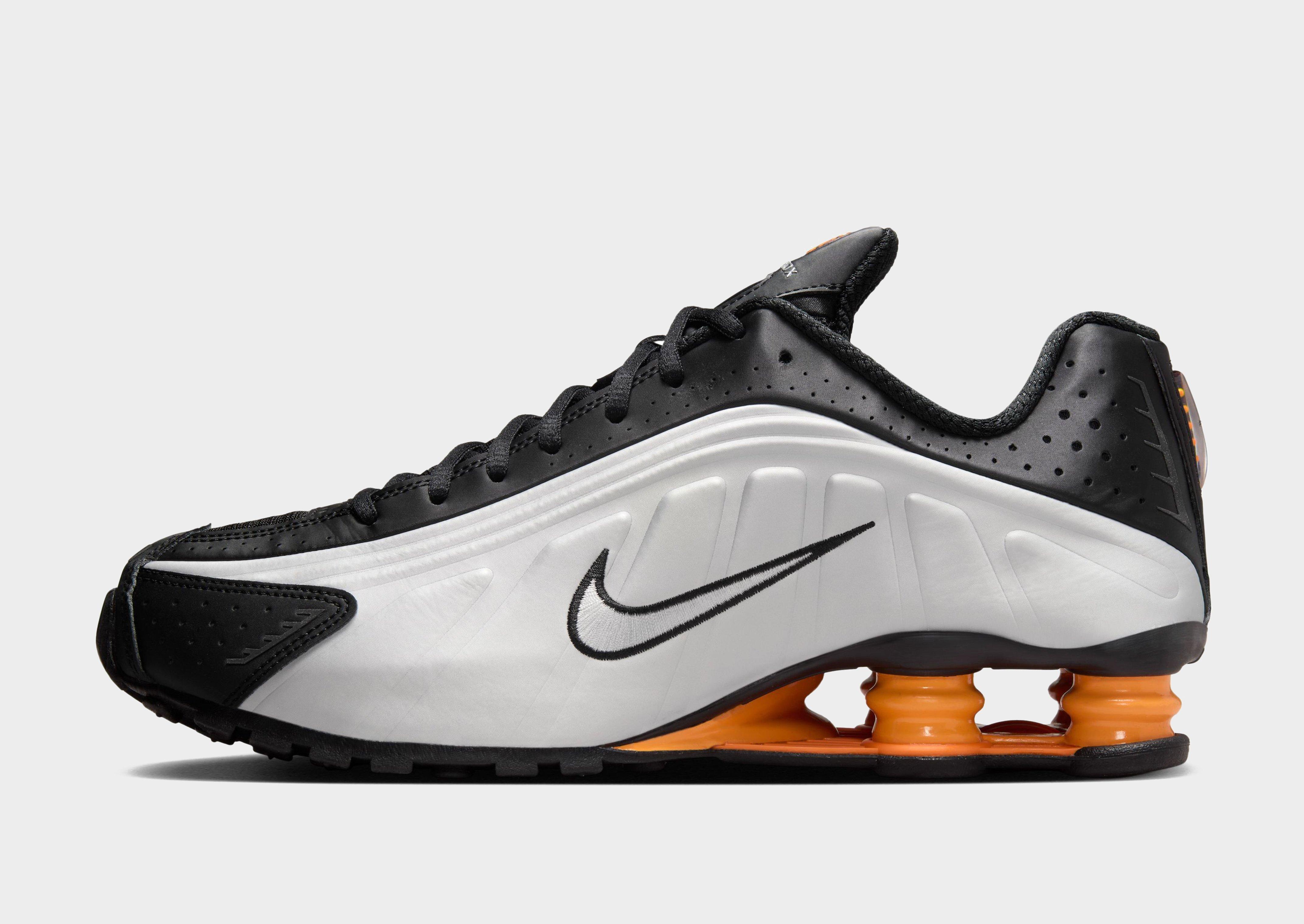 HOT Baskets Nike Nike Shox R4 Homme Or Black Nike Shox R4