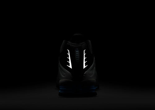 Shox R4
