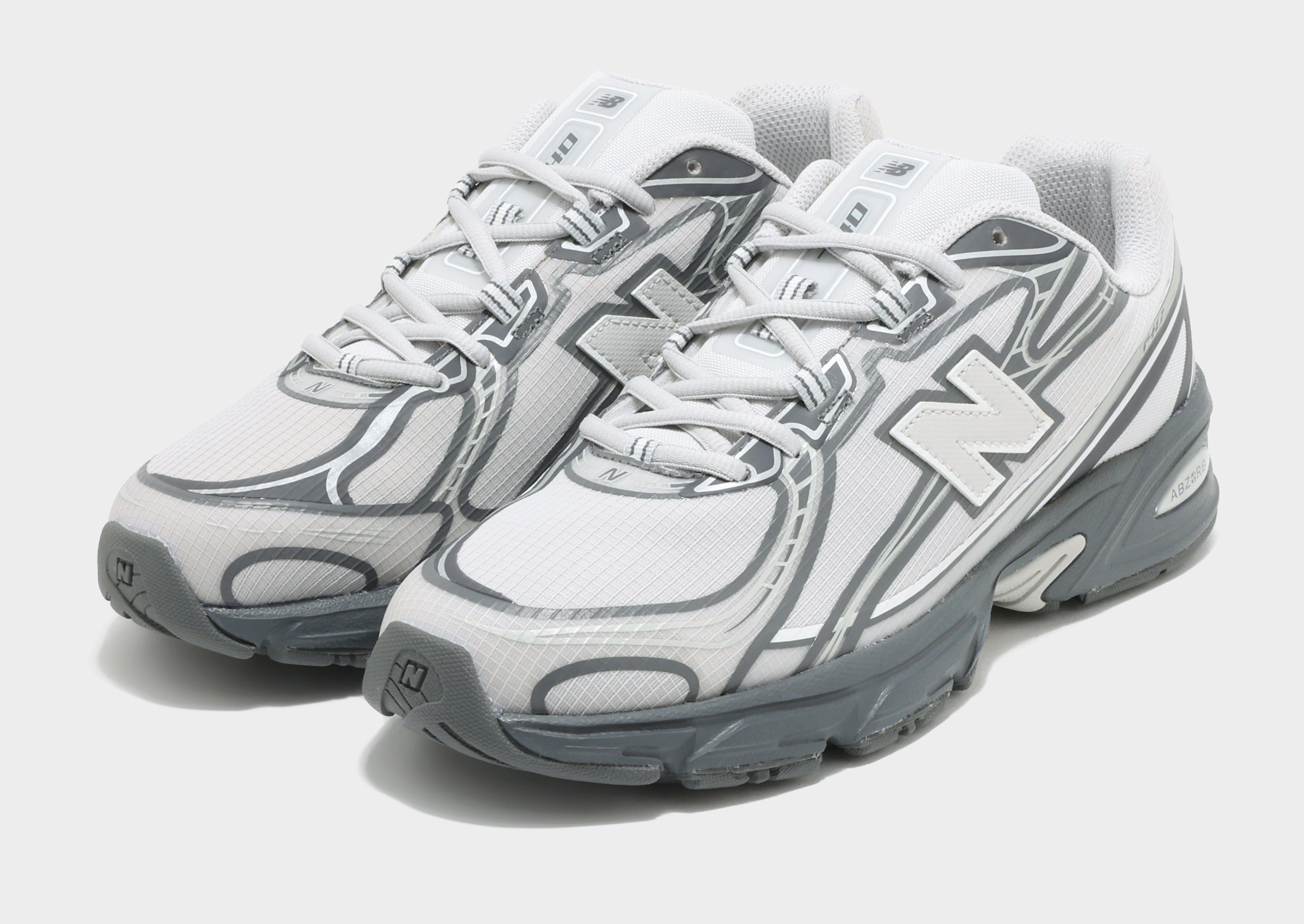 Grey New Balance 740 - JD Sports Singapore