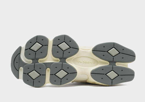 9060 Women's