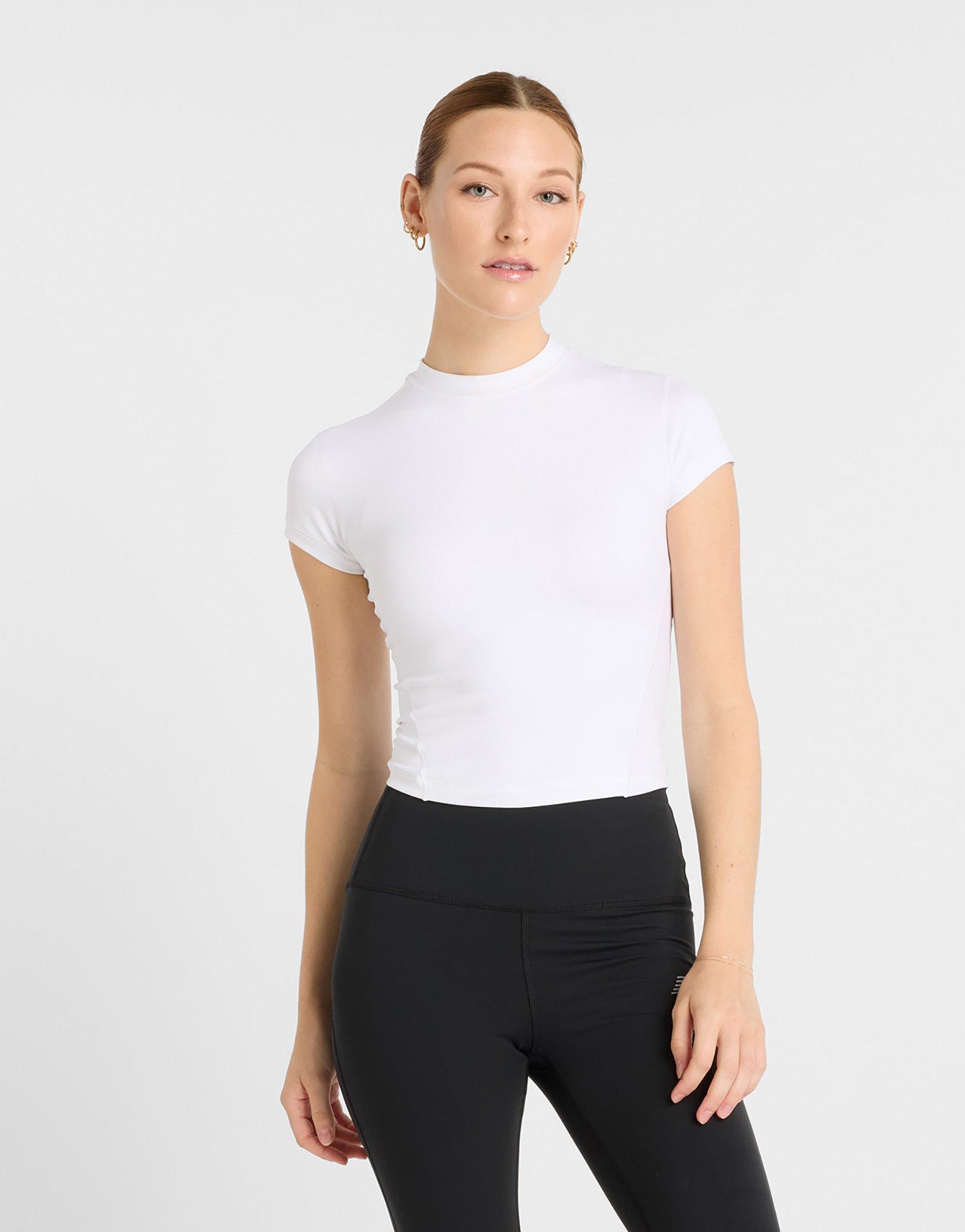 Define Fitted T-Shirt